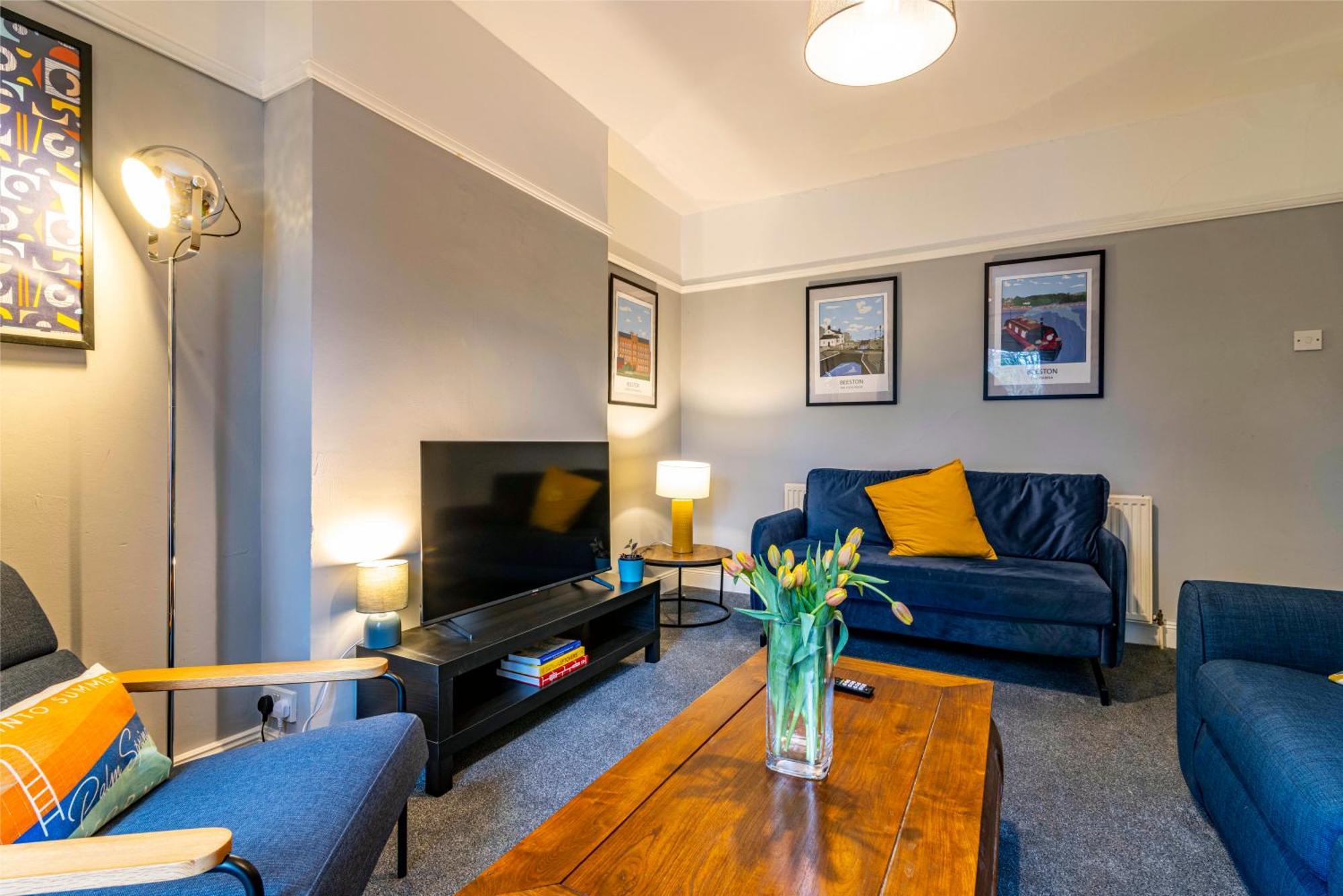 Lovely 4Bdr Home- Off Street Parking Sleeps 7 Nottingham Exterior photo