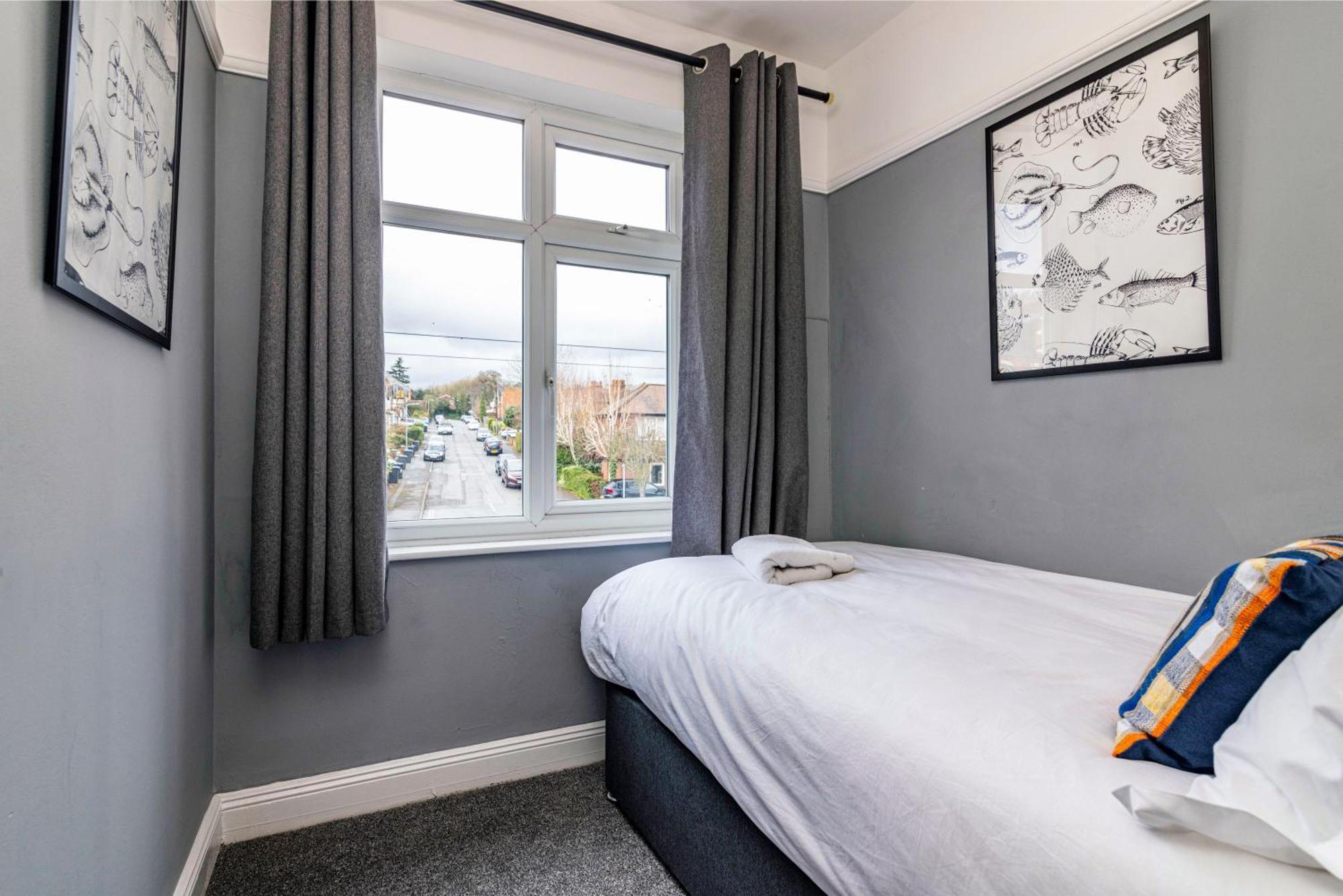 Lovely 4Bdr Home- Off Street Parking Sleeps 7 Nottingham Exterior photo